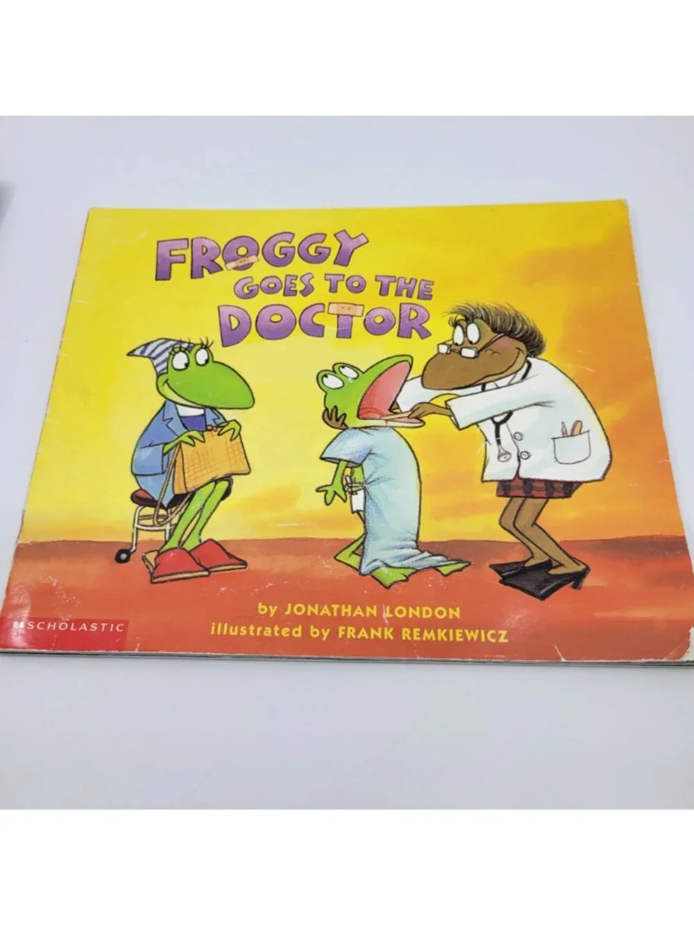 FROGGY Series by Jonathan London Lot of  8 Children's Books  - BK075
